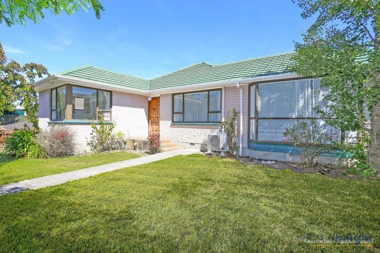 Photo of property in 1/61 Bentley Street, Russley, Christchurch, 8042