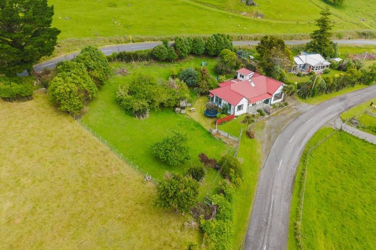 Photo of property in 2649 Pahiatua Pongaroa Road, Makuri, Pahiatua, 4989