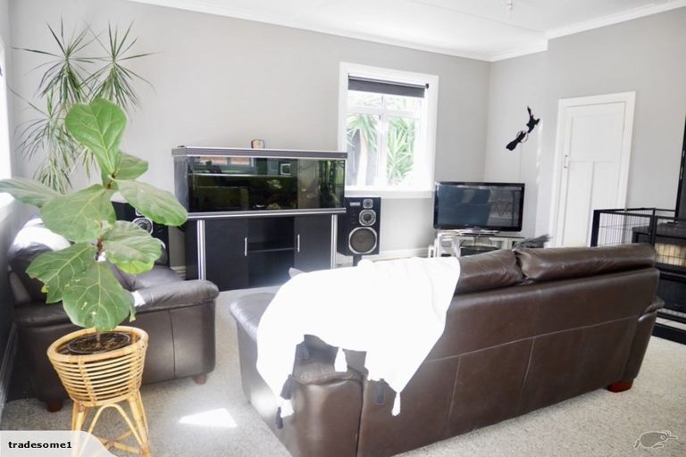 Photo of property in 78 Ngamotu Road, Spotswood, New Plymouth, 4310