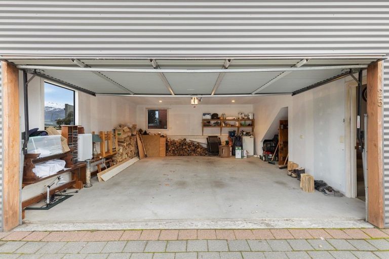 Photo of property in 25 Cotter Avenue, Arrowtown, 9302