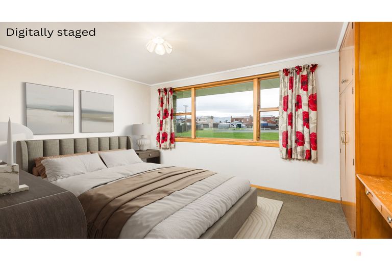 Photo of property in 2 Kennedy Crescent, Waimate, 7924