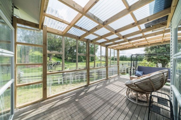 Photo of property in 187 Cemetery Road, Sanson, Palmerston North, 4479