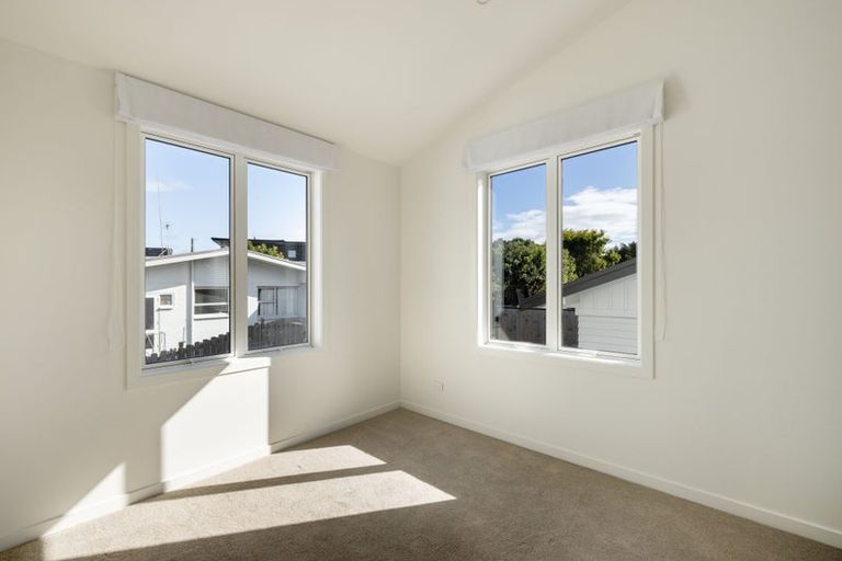 Photo of property in 320b Oceanbeach Road, Mount Maunganui, 3116