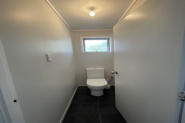 Photo of property in 9 Innismara Avenue, Wattle Downs, Auckland, 2103