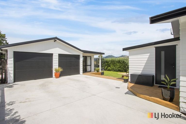 Photo of property in 68 The Crescent, Waihi Beach, 3611