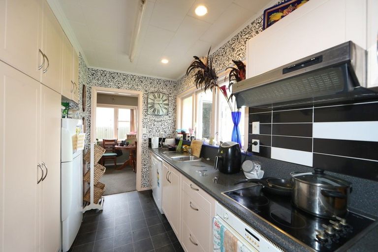 Photo of property in 713 Anson Street, Mayfair, Hastings, 4122