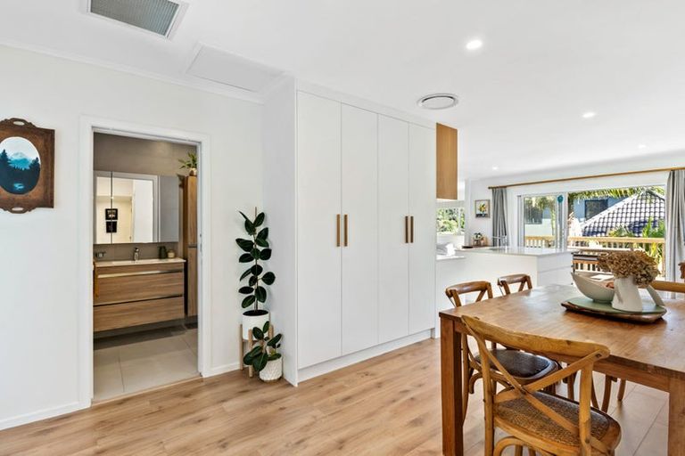 Photo of property in 2/16 Kenmure Avenue, Forrest Hill, Auckland, 0620