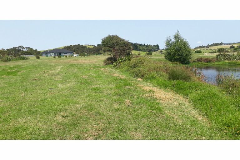 Photo of property in 44 Robert Hastie Drive, Mangawhai, 0573
