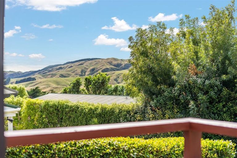 Photo of property in 9 Tregony Place, Camborne, Porirua, 5026