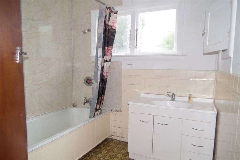 Photo of property in 21 Till Street, South Hill, Oamaru, 9400