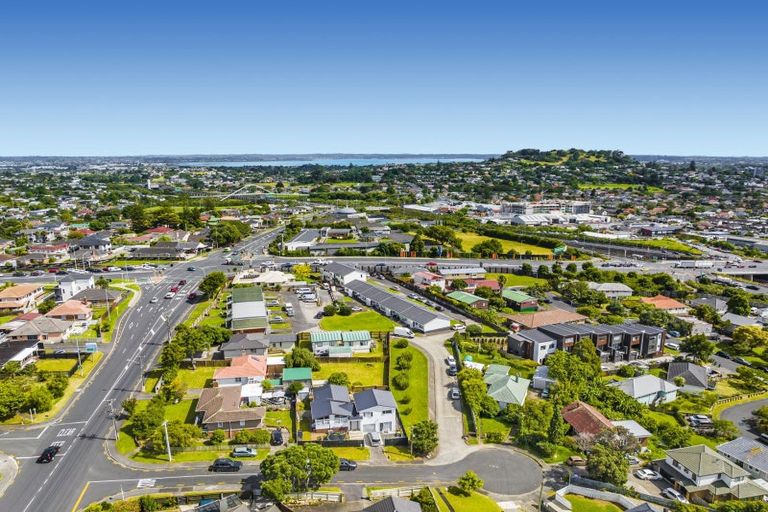 Photo of property in 308 Richardson Road, Wesley, Auckland, 1041