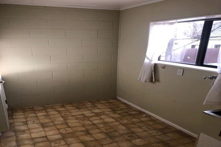 Photo of property in 10 Dives Avenue, Hawera, 4610