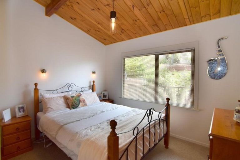 Photo of property in 3 Pine Grove, Tairua, 3508