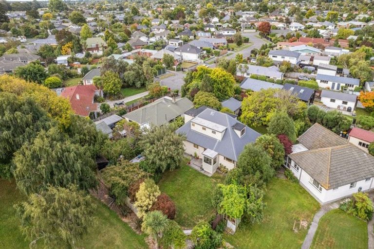 Photo of property in 23 Pahau Place, Cracroft, Christchurch, 8025