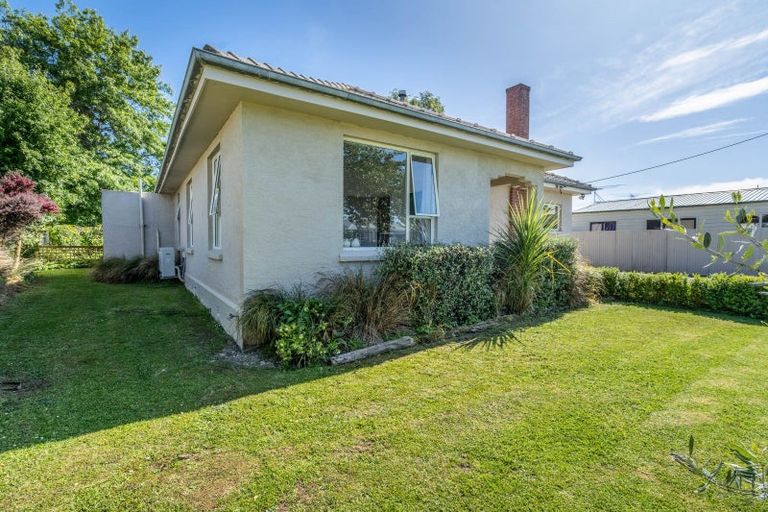 Photo of property in 20 Queen Street, Winton, 9720