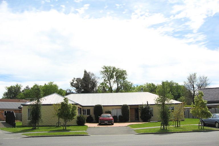 Photo of property in 30 Milesbrook Close, Rangiora, 7400