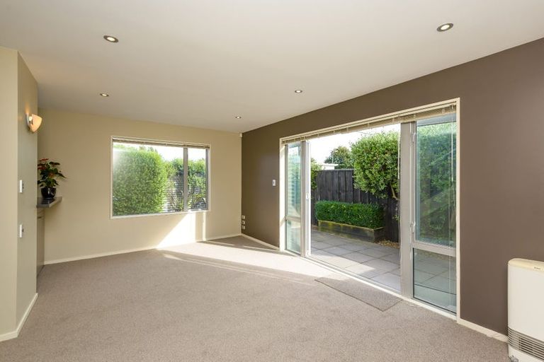 Photo of property in 94 Packe Street, Edgeware, Christchurch, 8013