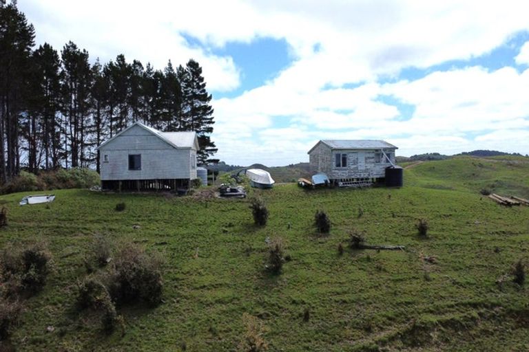 Photo of property in 623 Bickerstaffe Road, Maungaturoto, 0587