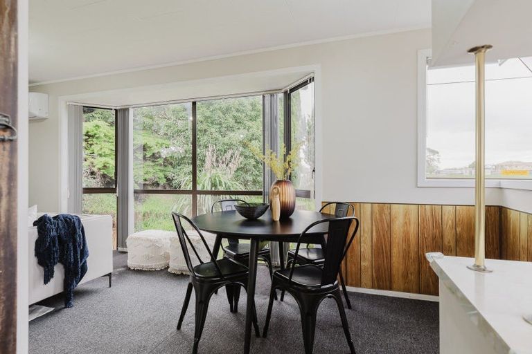 Photo of property in 35 Totara Road, Awapuni, Palmerston North, 4412