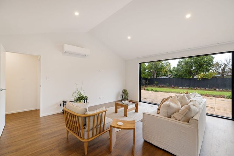 Photo of property in 11 Ketton Place, St Albans, Christchurch, 8052