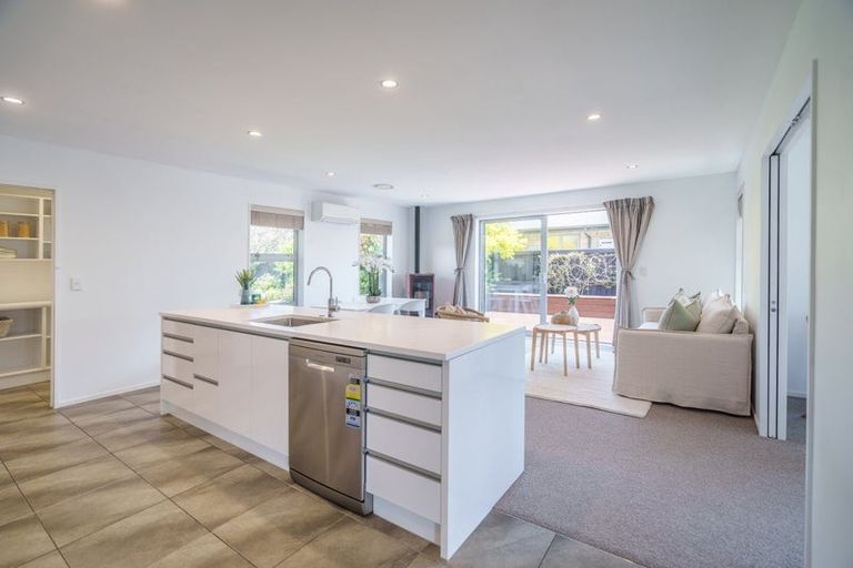 Photo of property in 8 Whitnall Street, Halswell, Christchurch, 8025