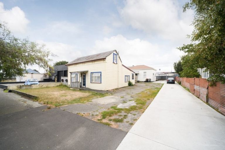 Photo of property in 19 Lombard Street, Palmerston North, 4410