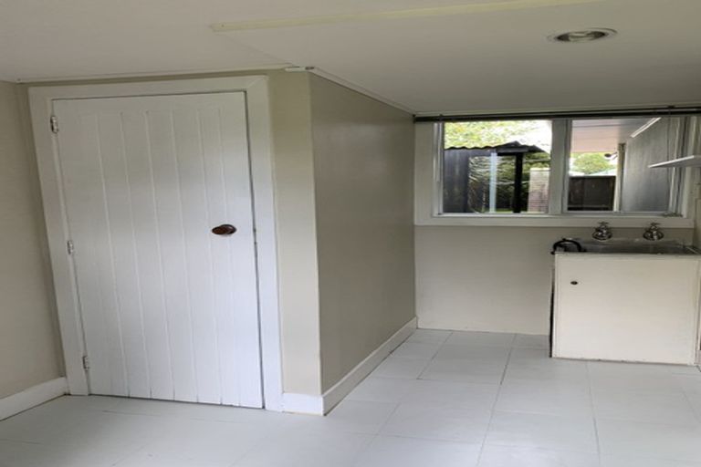 Photo of property in 283 Westminster Street, Mairehau, Christchurch, 8013