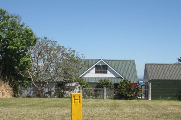 Photo of property in 21 Ngaparaoa Drive, Maketu, Te Puke, 3189