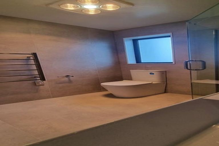 Photo of property in 10c Starling Place, Ranui, Auckland, 0612