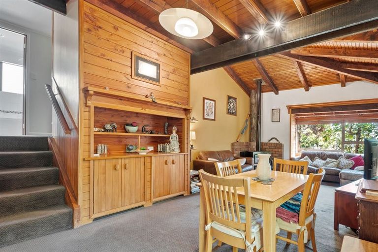 Photo of property in 58 D'oyly Drive, Stanmore Bay, Whangaparaoa, 0932