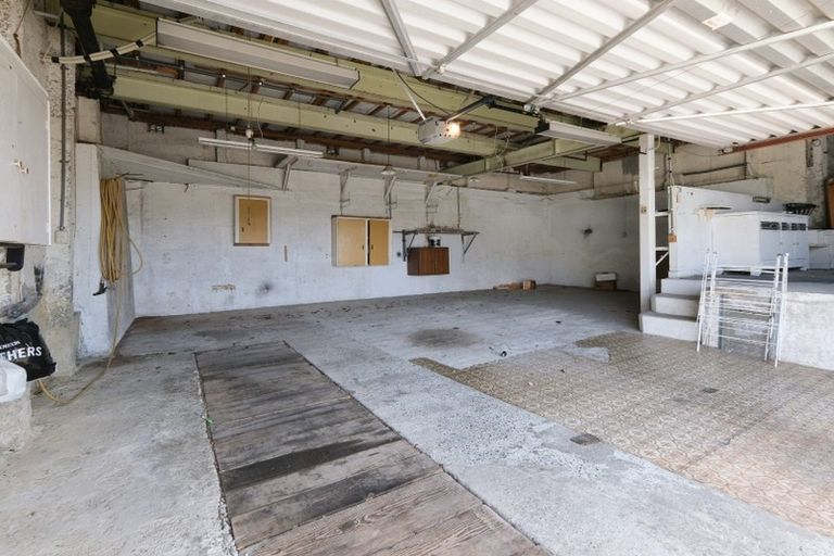 Photo of property in 82 Glenpark Avenue, Mornington, Dunedin, 9011