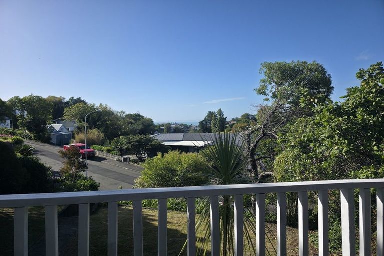 Photo of property in 2 Harvey Road, Bluff Hill, Napier, 4110