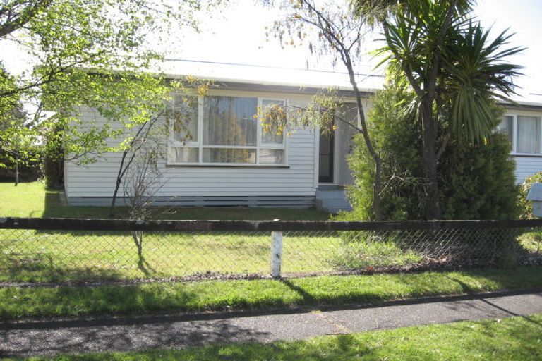 Photo of property in 1 Te Rewha Street, Turangi, 3334