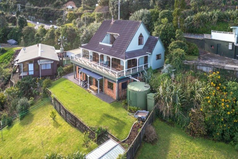 Photo of property in 195 Paku Drive, Tairua, 3508