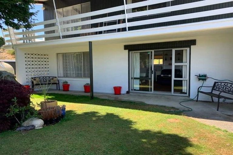 Photo of property in 20 Homer Street, Te Anau, 9600