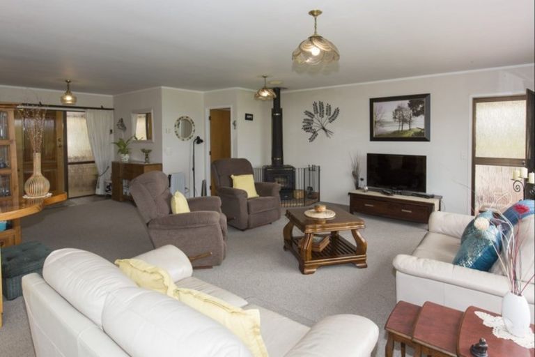 Photo of property in 4 Horniblow Road, Matakohe, 0594