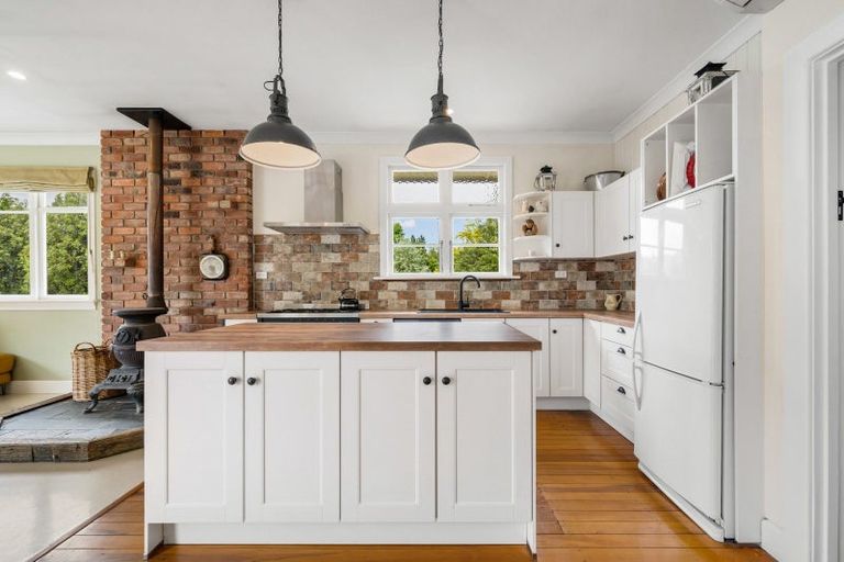 Photo of property in 4 Lawrence Street, Bannockburn, Cromwell, 9384