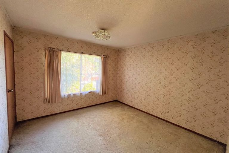 Photo of property in 94 Crawford Avenue, Mangere Bridge, Auckland, 2022