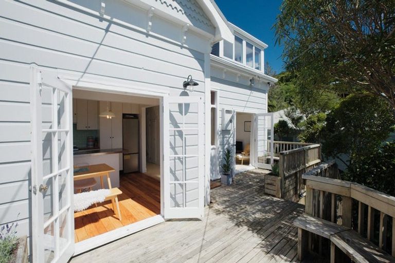 Photo of property in 51 Reuben Avenue, Brooklyn, Wellington, 6021