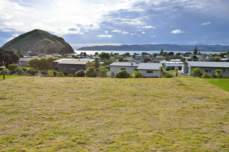 Photo of property in 13 Puka Place, Mahia, 4198