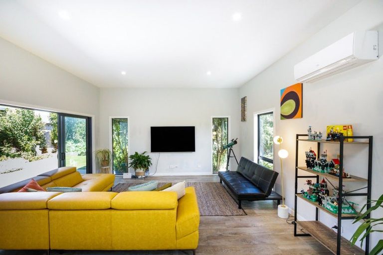 Photo of property in 300 Cambridge Avenue, Ashhurst, 4810