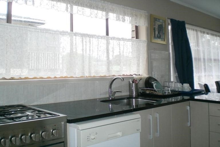 Photo of property in 46 Mckinstry Avenue, Mangere East, Auckland, 2024