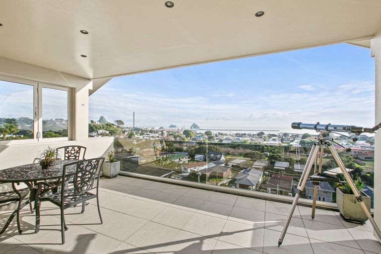 Photo of property in 448 Devon Street West, Lynmouth, New Plymouth, 4310