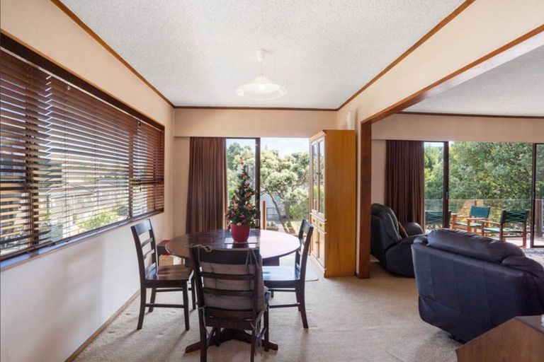 Photo of property in 33 Marriott Road, Pakuranga, Auckland, 2010