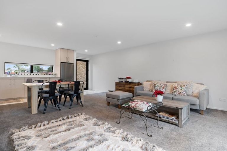 Photo of property in 10/4 Riccarton Road, Riccarton, Christchurch, 8011