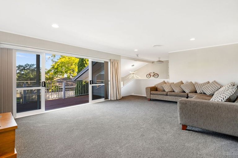 Photo of property in 16 Frisken Place, Lynmore, Rotorua, 3010