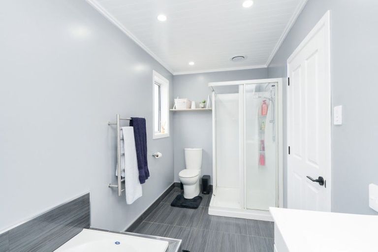 Photo of property in 224 Conyers Street, Strathern, Invercargill, 9812