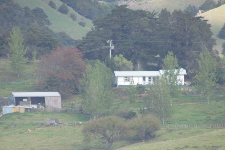 Photo of property in 644 Tangihua Road, Maungakaramea, Whangarei, 0178