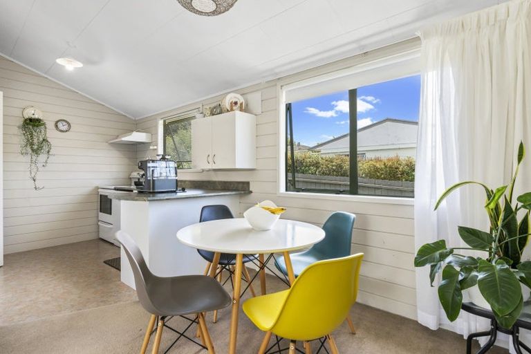 Photo of property in 10a Brandon Road, Manly, Whangaparaoa, 0930