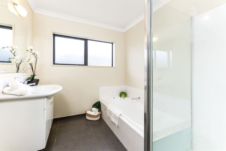 Photo of property in 29 Longspur Avenue, Wigram, Christchurch, 8025